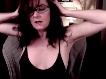 raven_feathers webcam model stream image