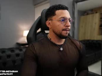 loganmartinx webcam model stream image