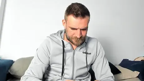 10in_deluxe webcam stripchat model stream image