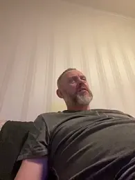 Frosl webcam model stream image