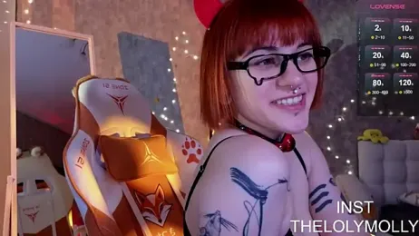 LolyMolli webcam model stream image