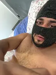 Rodrigopraba webcam model stream image