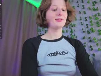 c0ralynx webcam model stream image