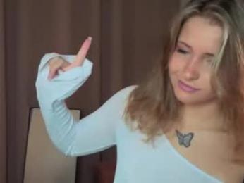 ceceliapidcock webcam chaturbate model stream image