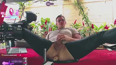 Neil_and_isaac webcam stripchat model stream image