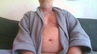 Marc33000 webcam model stream image