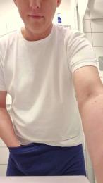 olli_36 webcam model stream image