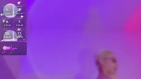 liiamluna_ webcam model stream image