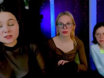 keuli_li webcam model stream image