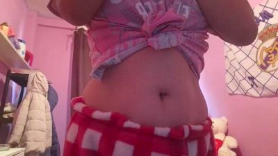 huurreeem3 webcam cam4 model stream image