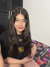 Haru_Ozk webcam model stream image