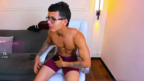 Paradise_boy_s webcam model stream image