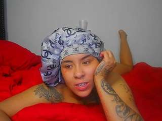 missprettything webcam model stream image