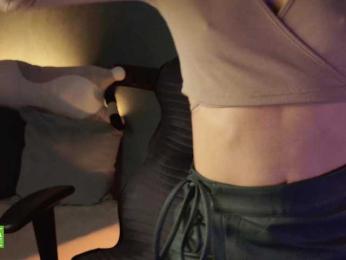 Jenniee webcam model stream image