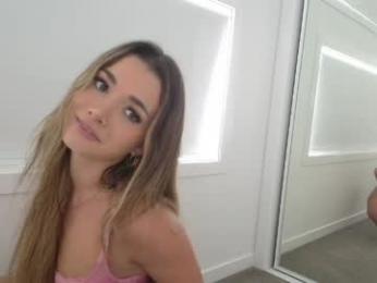 avabrooks webcam model stream image
