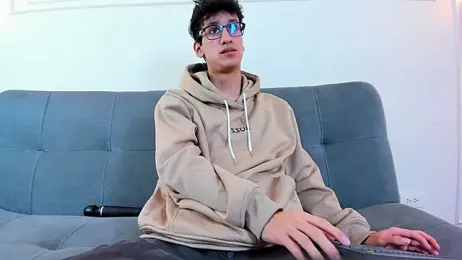 Cum_hunters webcam stripchat model stream image