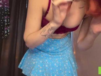 TastyVinni webcam model stream image