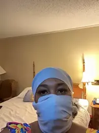 Ghoulsnooze_19 webcam model stream image