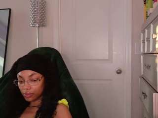 butterflybooty webcam camsoda model stream image