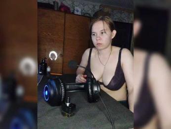 Kisa-malaya webcam model stream image