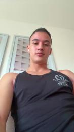 LeoDelvey_ webcam model stream image