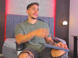 Liam Walker webcam flirt4free model stream image