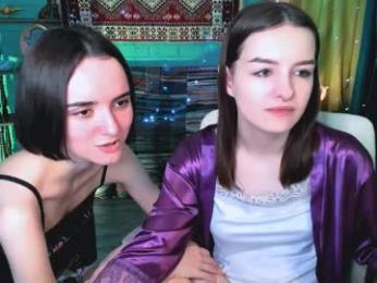 katewillows webcam model stream image