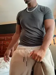 KeYBuMp323 webcam model stream image