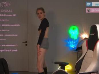 velvettgirl webcam chaturbate model stream image