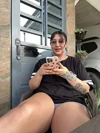 You-kitty2025 webcam model stream image