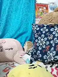 karlythoth@xh webcam model stream image