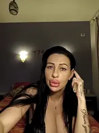 IRISWHITE17 webcam model stream image