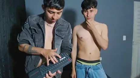 ALPHA_LATINO webcam model stream image