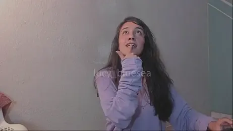 Lucy-Bluesea webcam stripchat model stream image