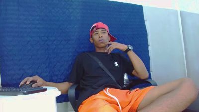 TonnyMarck webcam model stream image