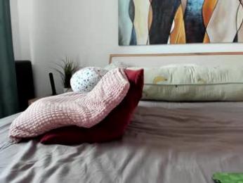 mis_eva webcam model stream image