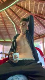 PianoTobe webcam cam4 model stream image