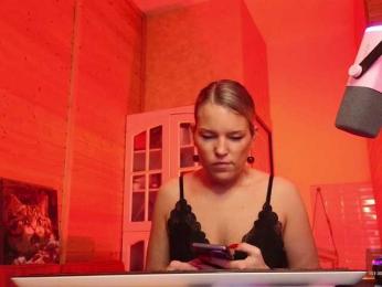 Findom_Lady_Shine webcam model stream image