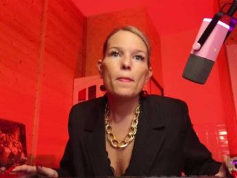 Findom_Lady_Shine webcam model stream image