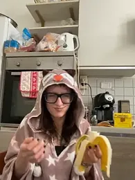 TheBunnyIwas webcam model stream image