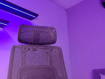 tony_muscle1 webcam model stream image