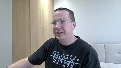 BrettJ81 webcam model stream image