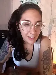 Melinerd webcam model stream image