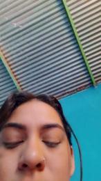 girl_pee webcam model stream image