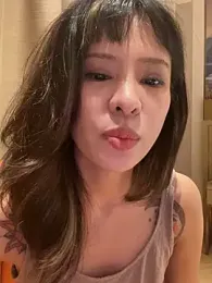 Sunflower-77 webcam stripchat model stream image