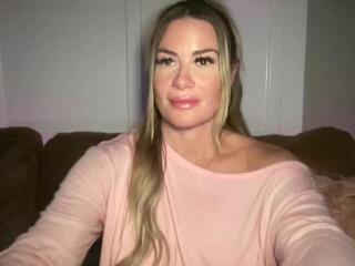 Kay Devon webcam model stream image