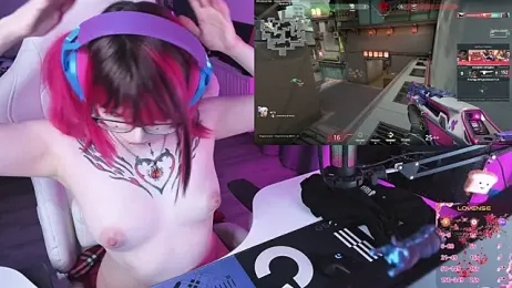 Yumi_Youkai webcam stripchat model stream image