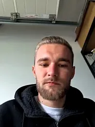 Benjamiinlt webcam model stream image