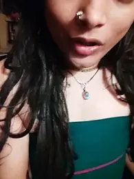 SweetTsAngel webcam model stream image