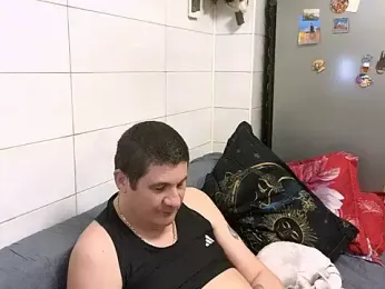 SpartacusDaddy48 webcam model stream image